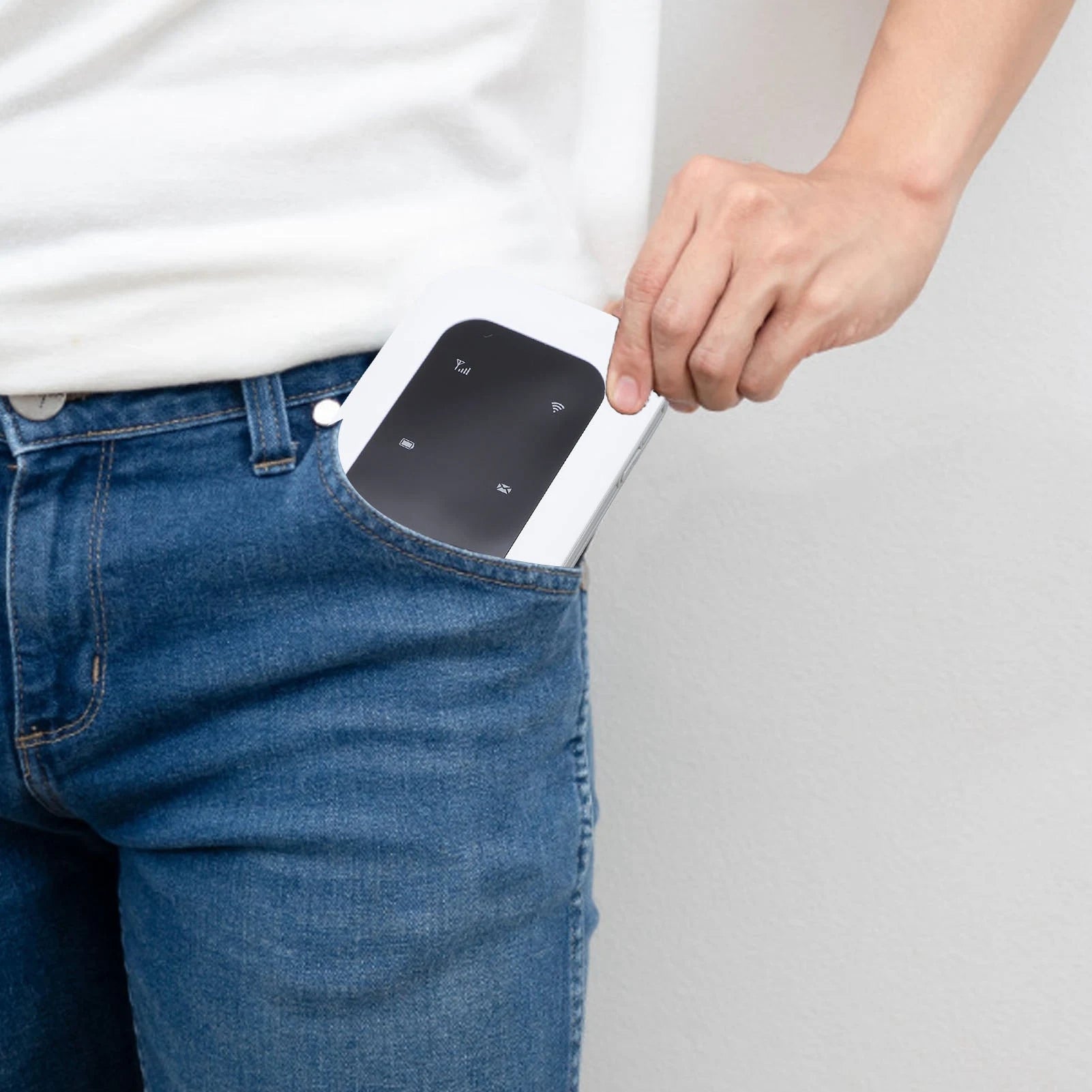 Portable 4G 5G WiFi Mobile Hotspot - Travel Router for Campervan, Supports 10 Devices